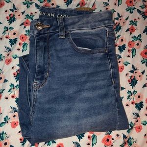 Curvy hi-rise jogging